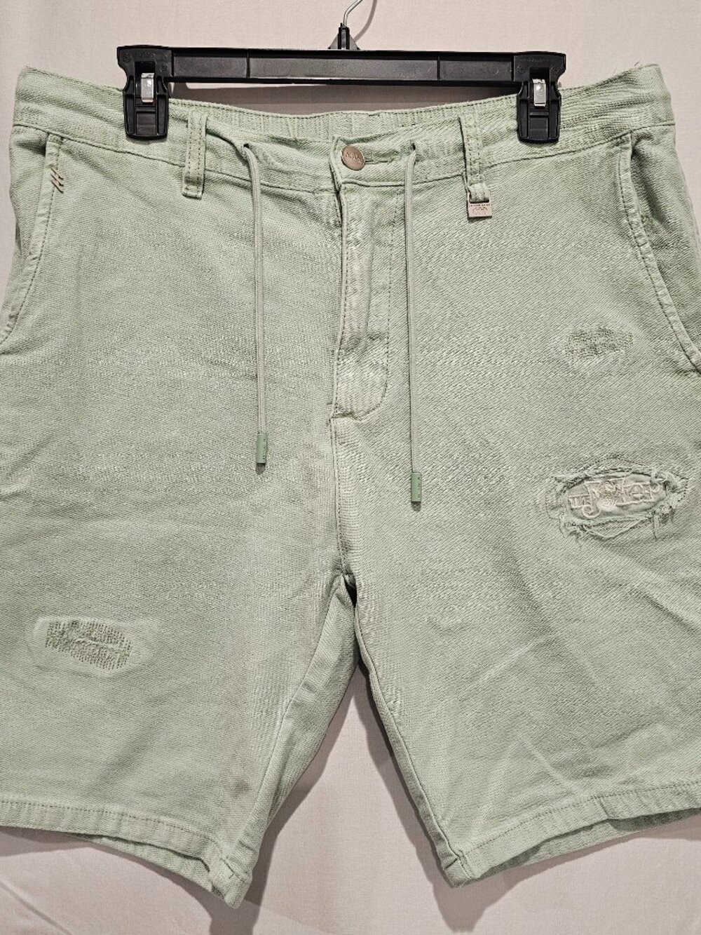 NWT Visionary Batman Collectible Men's Chino Pants Size 32 Casual